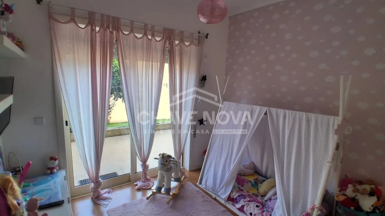 Apartamento T2 para Venda em Vila Nova de Gaia Foto 12