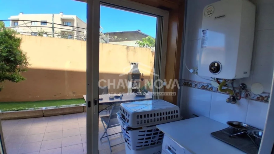 Apartamento T2 para Venda em Vila Nova de Gaia Foto 5