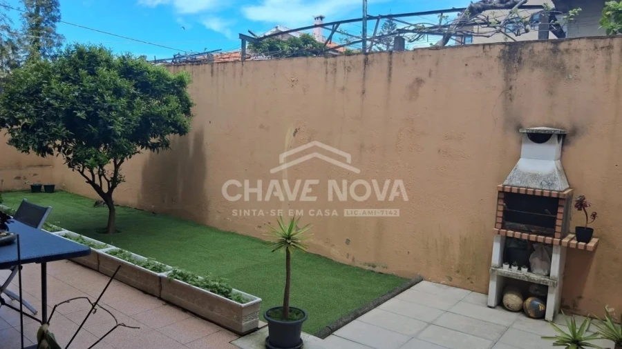 Apartamento T2 para Venda em Vila Nova de Gaia Foto 9