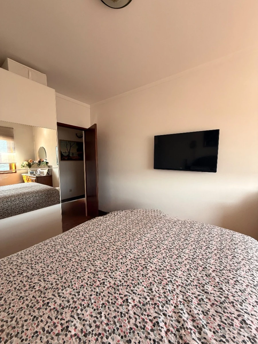 Apartamento T2 para Venda em Rio Tinto Foto 6