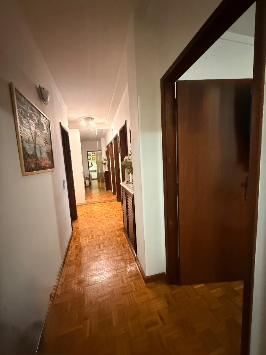 Apartamento T2 para Venda em Rio Tinto Foto 14