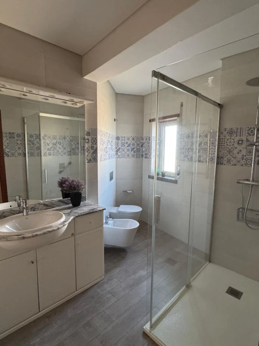 Apartamento T3 para Arrendamento em Leiria Foto 8