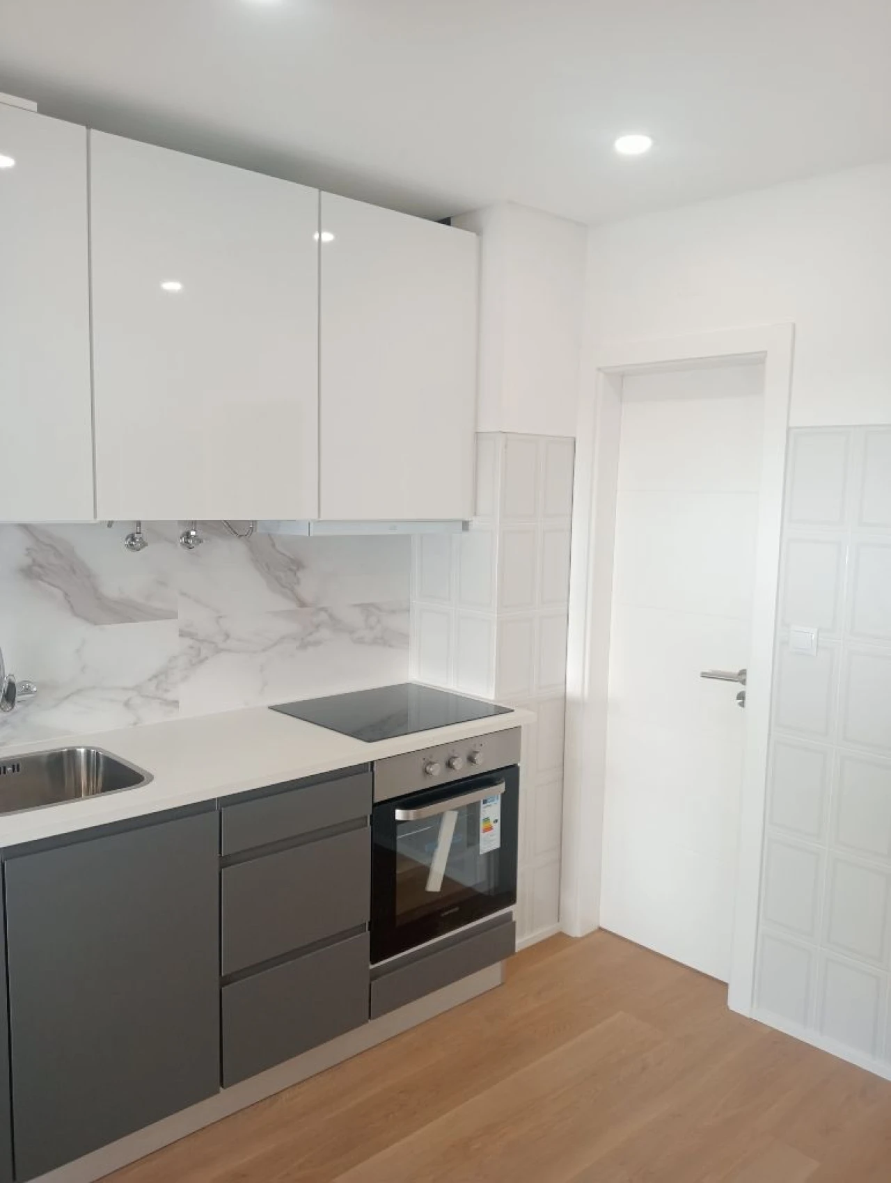 Apartamento T3 para Venda em Coruche Foto 2