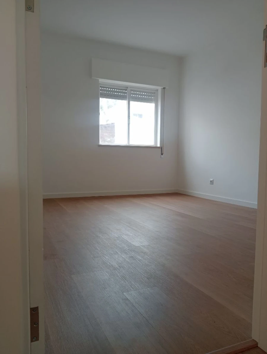 Apartamento T3 para Venda em Coruche Foto 7