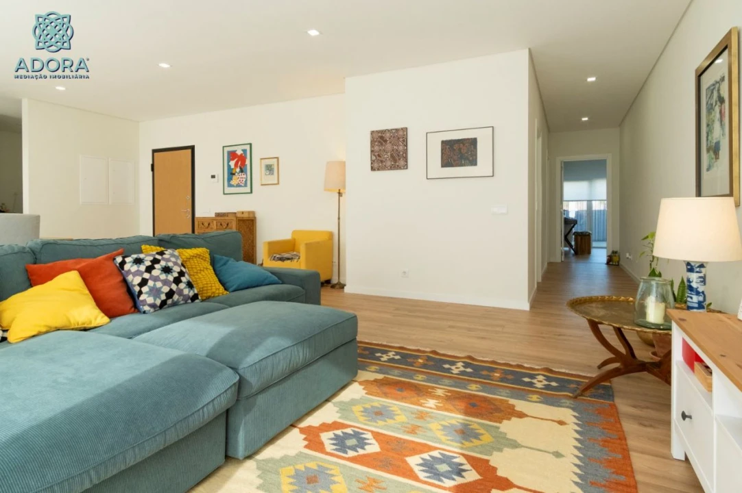 Apartamento T2 para Venda em Gondruzeira Foto 6