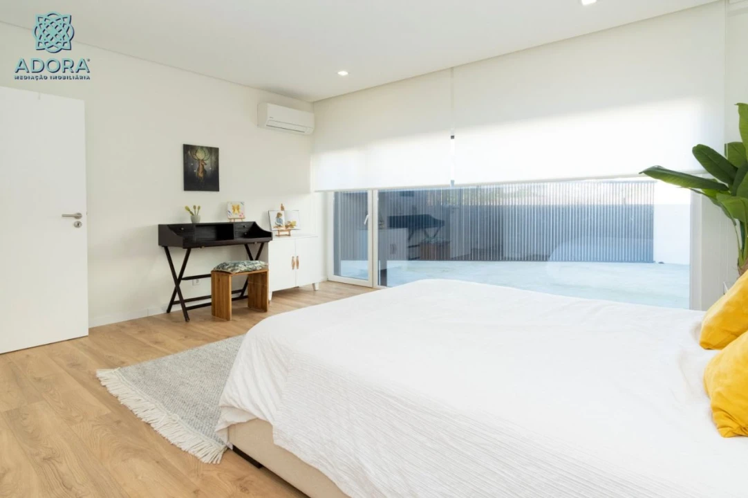 Apartamento T2 para Venda em Gondruzeira Foto 21