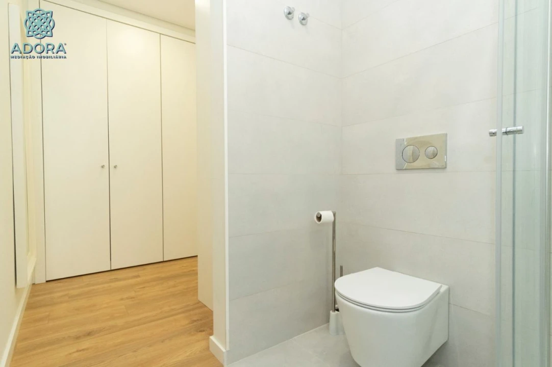 Apartamento T2 para Venda em Gondruzeira Foto 33