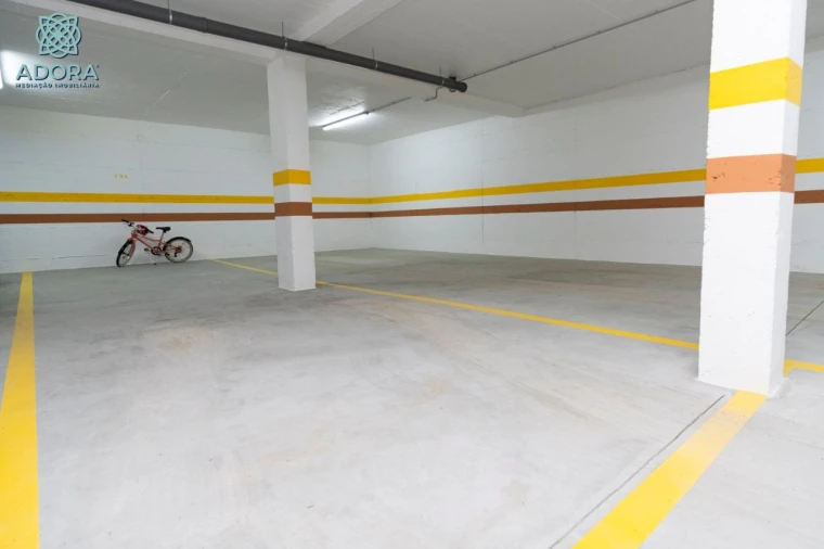 Apartamento T2 para Venda em Gondruzeira Foto 43