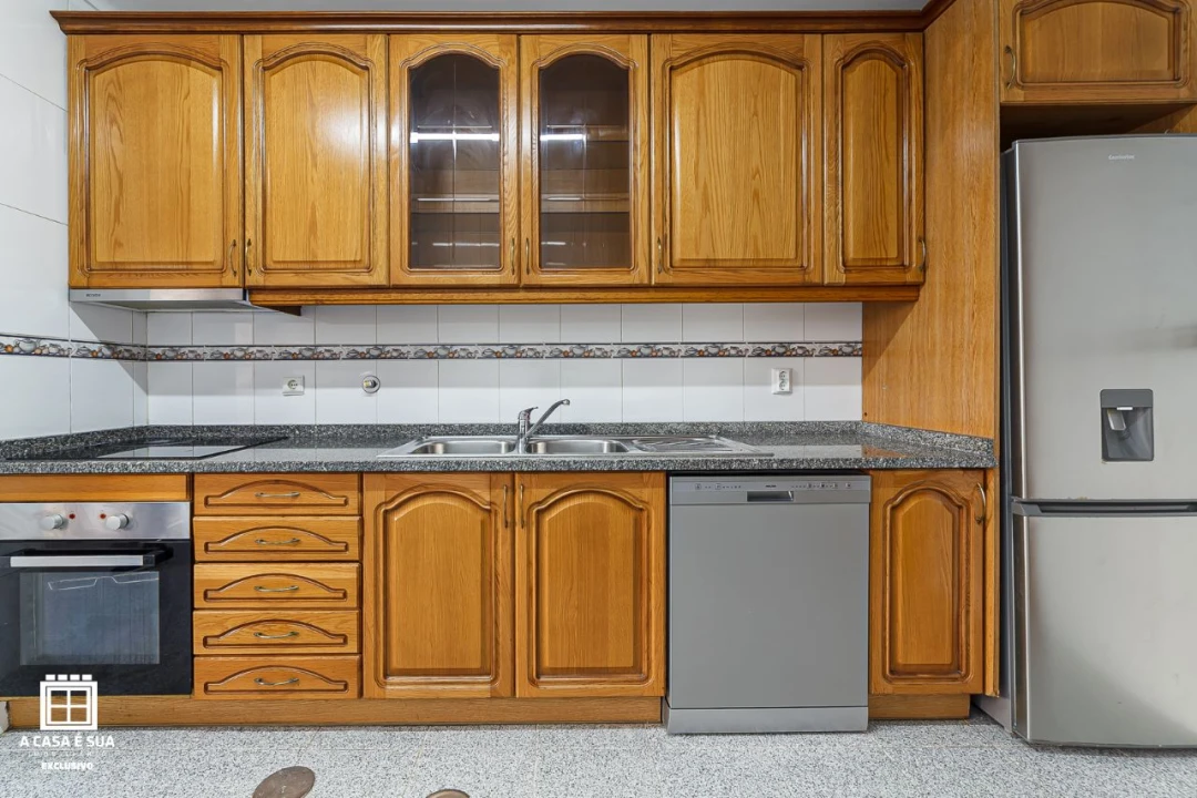 Apartamento T3 para Venda em Avintes Foto 5