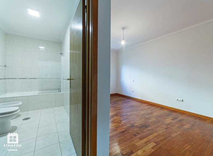 Apartamento T3 para Venda em Avintes Foto 13
