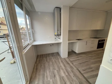 Apartamento T2 para Arrendamento em Lisboa
