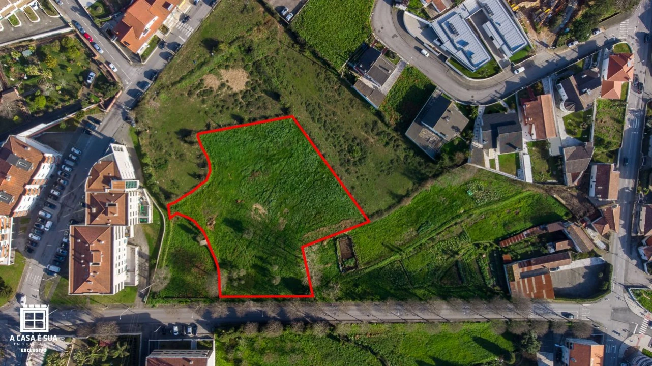 Terreno P/ Prédio para Venda em Lourosa Foto 2