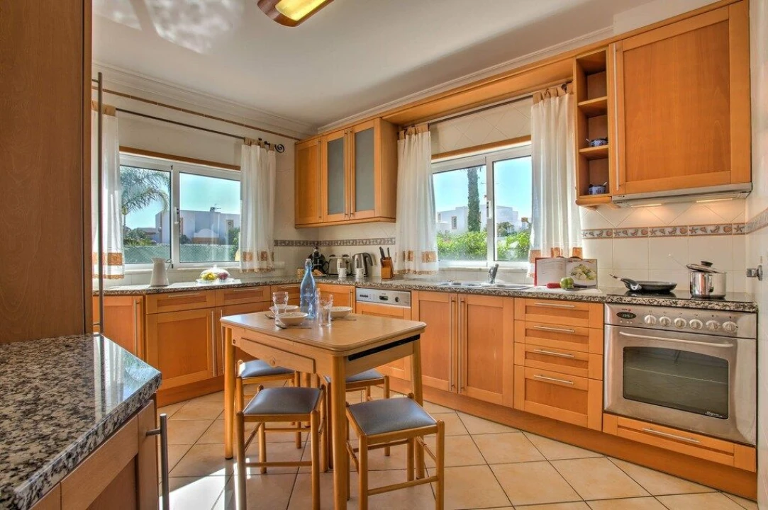 Moradia T4 para Arrendamento férias em Sesmarias Foto 13