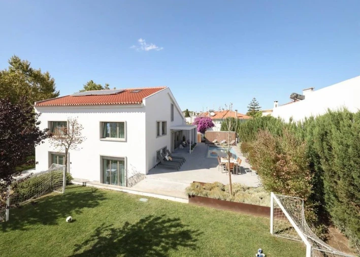 Moradia T4 para Arrendamento férias em Lisboa Foto 30