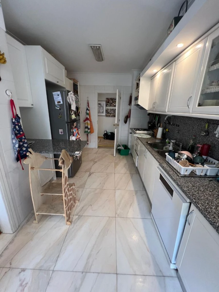 Apartamento T3 para Venda em Parede Foto 9