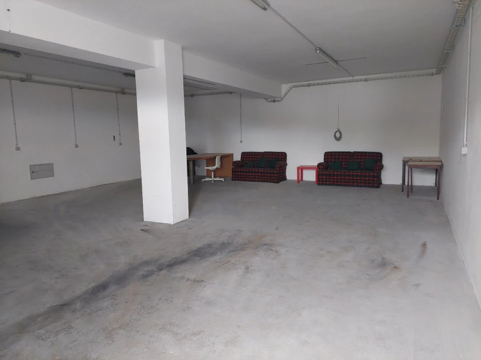 Armazém para Arrendamento em Guimarães Foto 2