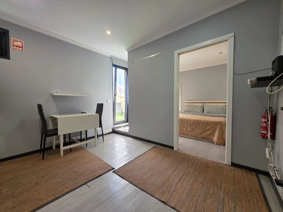 Apartamento T1 para Venda em Funchal Foto 3