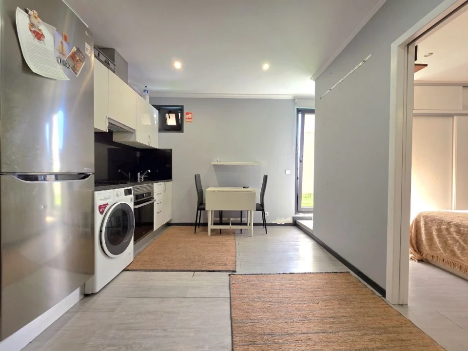 Apartamento T1 para Venda em Funchal Foto 4