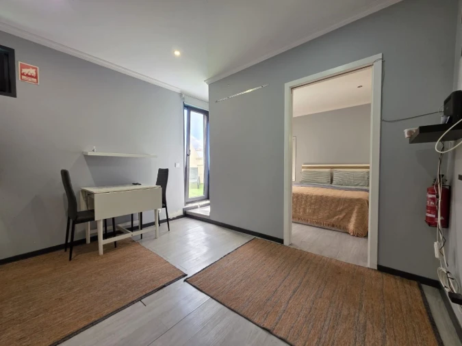 Apartamento T1 para Venda em Funchal Foto 3