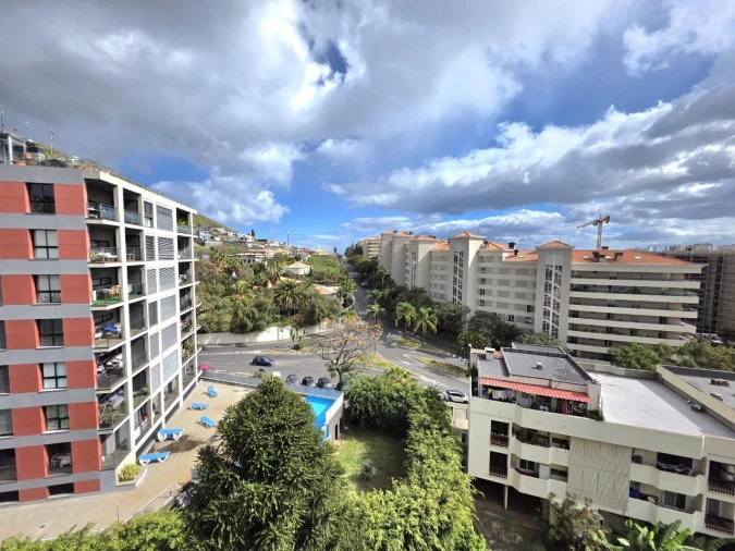 Apartamento T1 para Venda em Funchal Foto 21