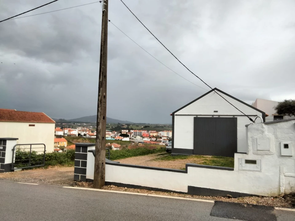 Terreno para Venda em Azueira Foto 12