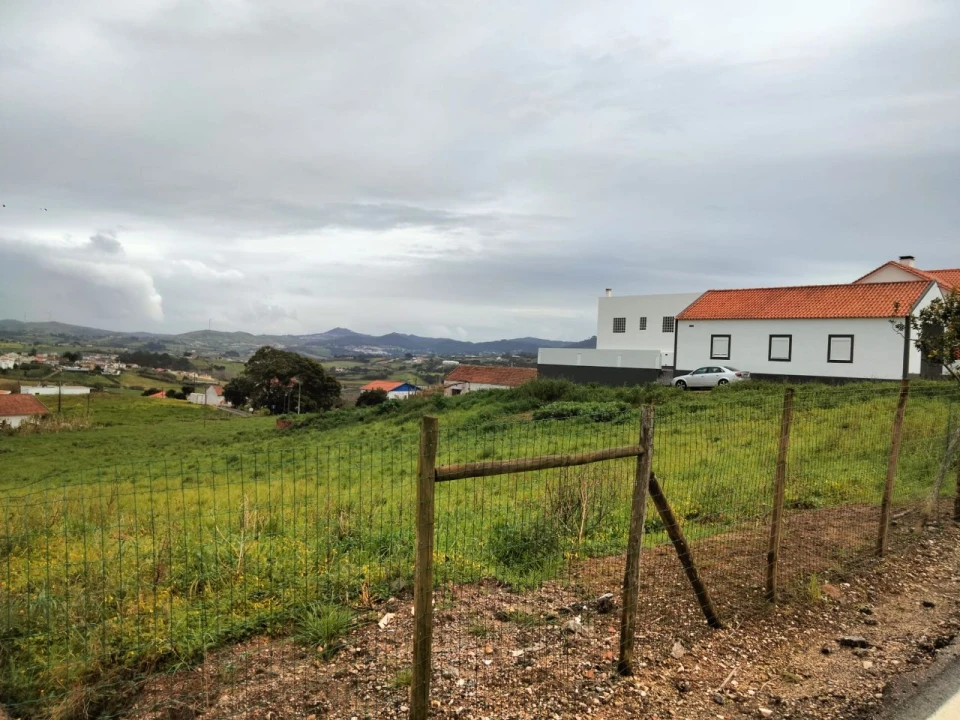 Terreno para Venda em Azueira Foto 18