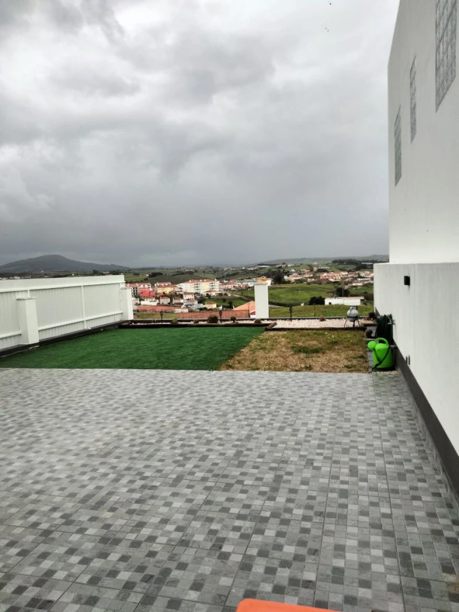 Terreno para Venda em Azueira Foto 8