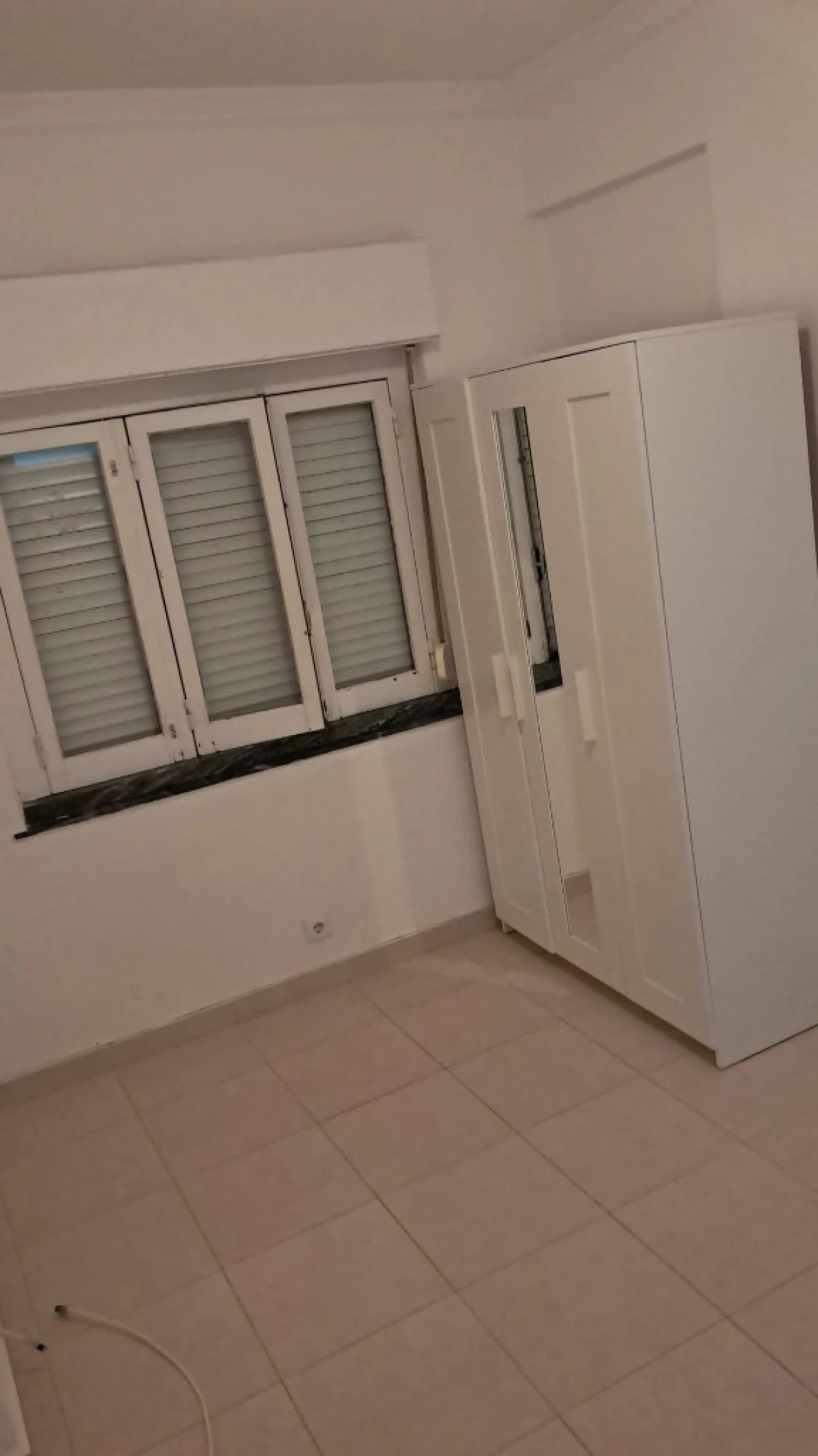 Apartamento T1 para Arrendamento em Mem Martins Foto 11