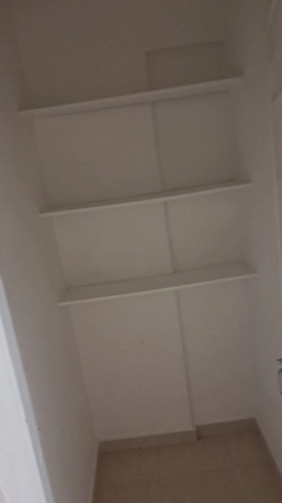 Apartamento T1 para Arrendamento em Mem Martins Foto 2