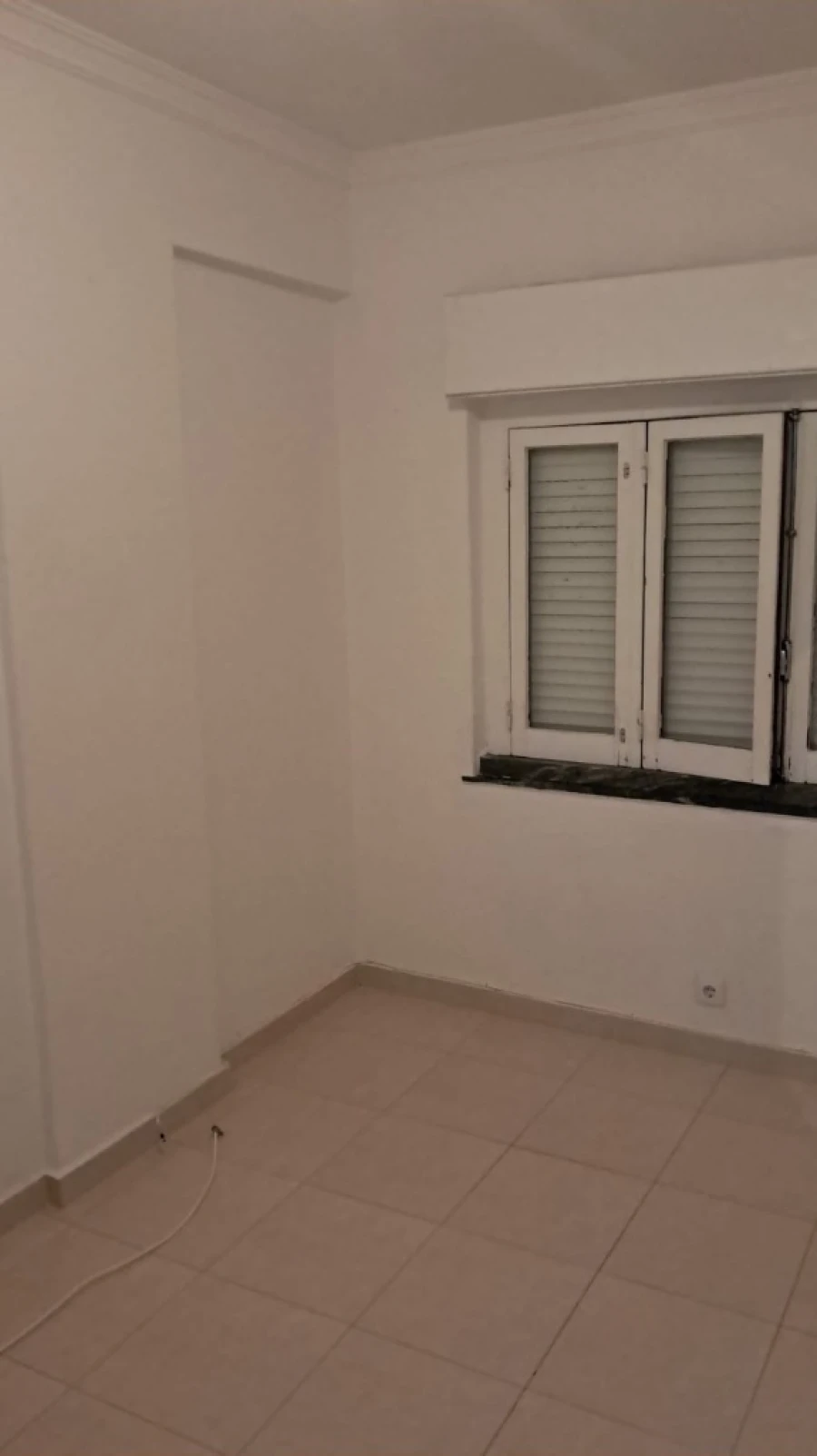 Apartamento T1 para Arrendamento em Mem Martins Foto 5