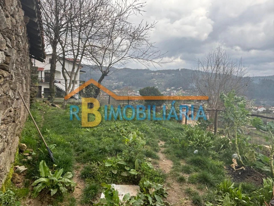 Moradia T1 para Venda em Terçoso Foto 4