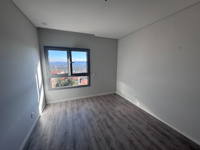 Apartamento T1 para Venda em Covilhã Foto 6