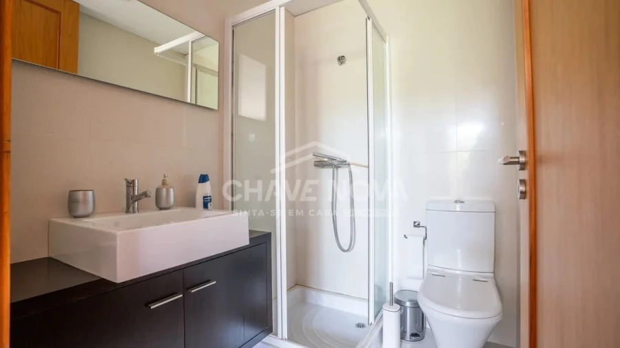 Moradia T4 para Venda em Vila Nova de Gaia Foto 9