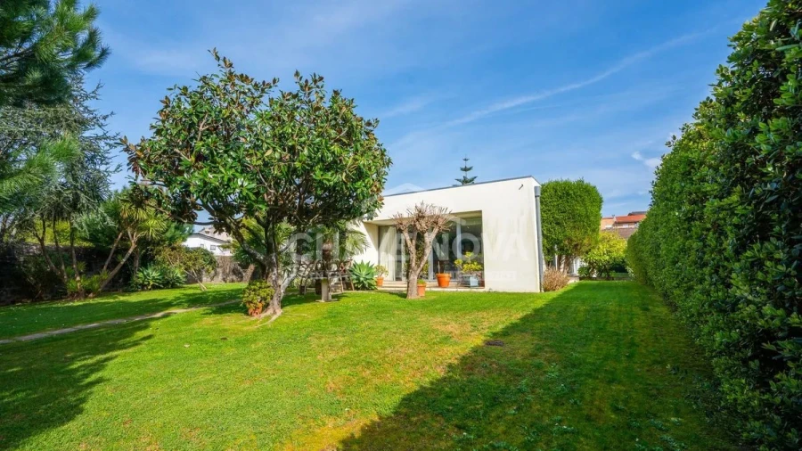 Moradia T4 para Venda em Vila Nova de Gaia Foto 29