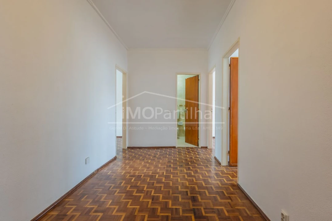 Apartamento T2 para Venda em Agualva-Cacém Foto 7
