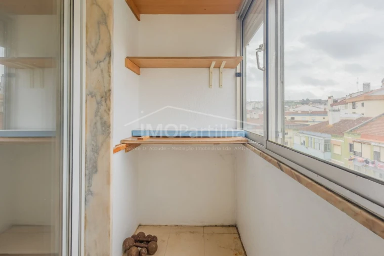 Apartamento T2 para Venda em Agualva-Cacém Foto 13