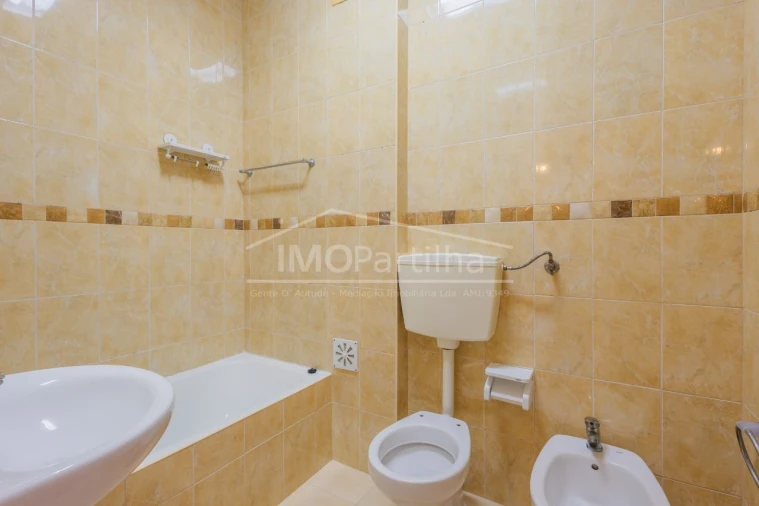 Apartamento T2 para Venda em Agualva-Cacém Foto 20