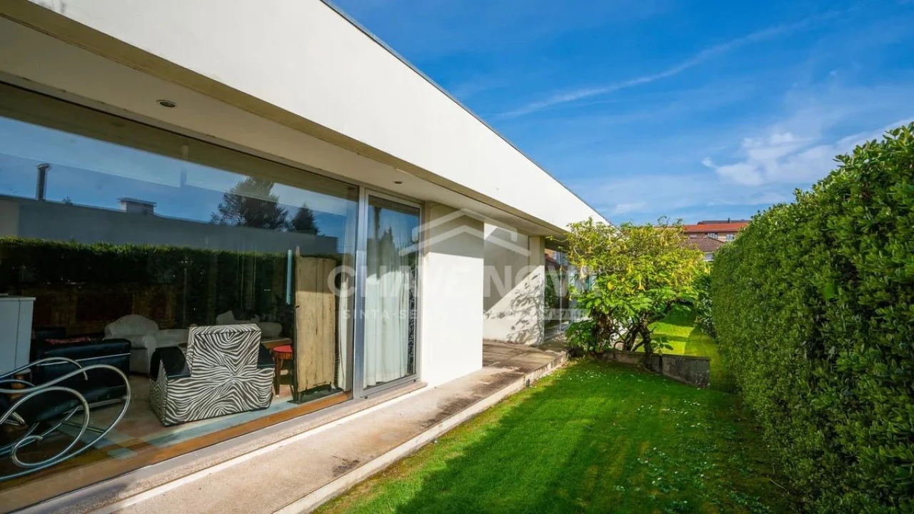 Moradia T4 para Venda em Vila Nova de Gaia Foto 1