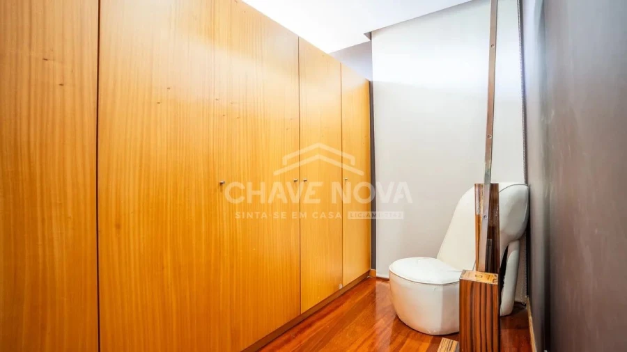 Moradia T4 para Venda em Vila Nova de Gaia Foto 16