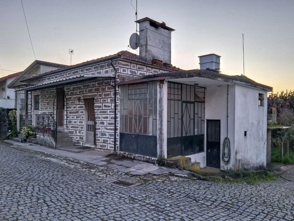 Moradia T3 para Venda em Louro Foto 5