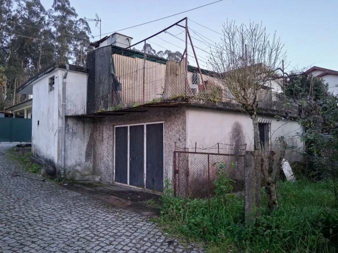 Moradia T3 para Venda em Louro Foto 6