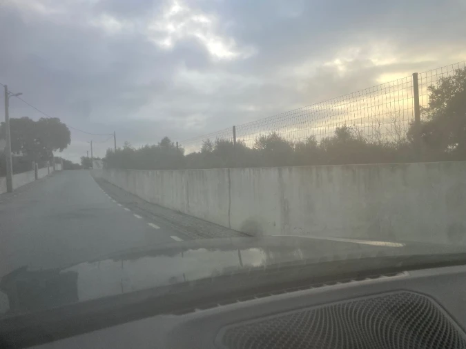 Armazém para Venda em Lousa Foto 4