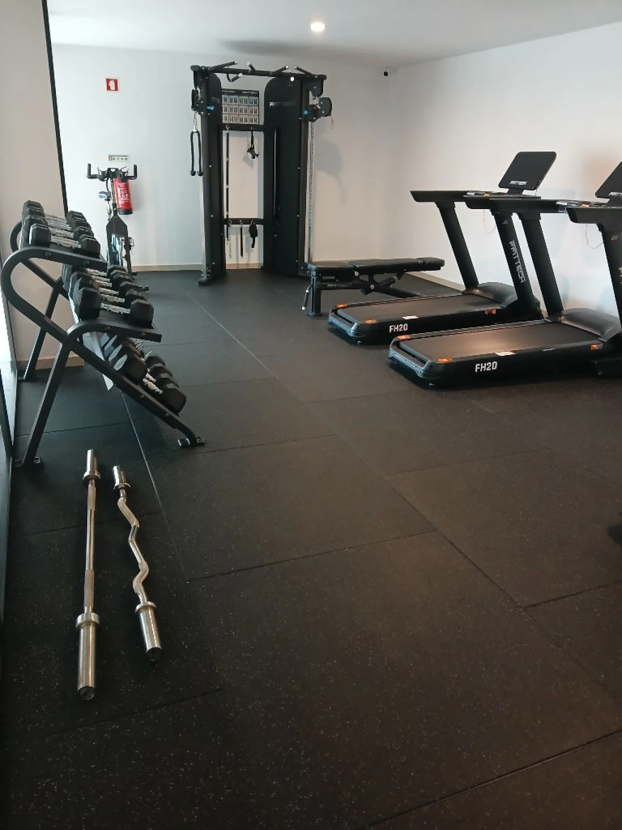 Apartamento T1 para Arrendamento em Porto Foto 9