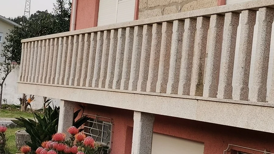 Moradia T5 para Venda em Guilhabreu