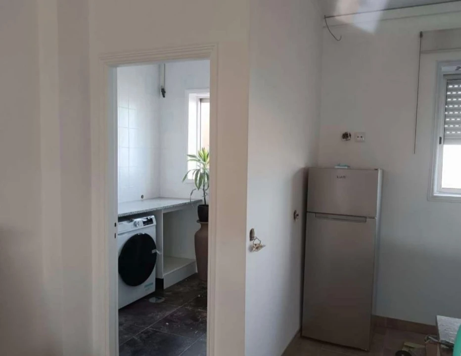 Apartamento T2 para Arrendamento em Espinho Foto 12