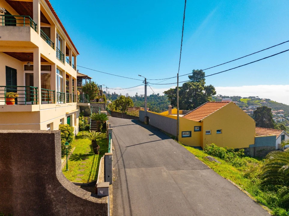 Moradia T3 para Venda em Funchal Foto 9