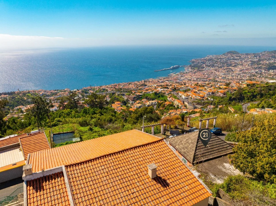 Moradia T3 para Venda em Funchal Foto 18