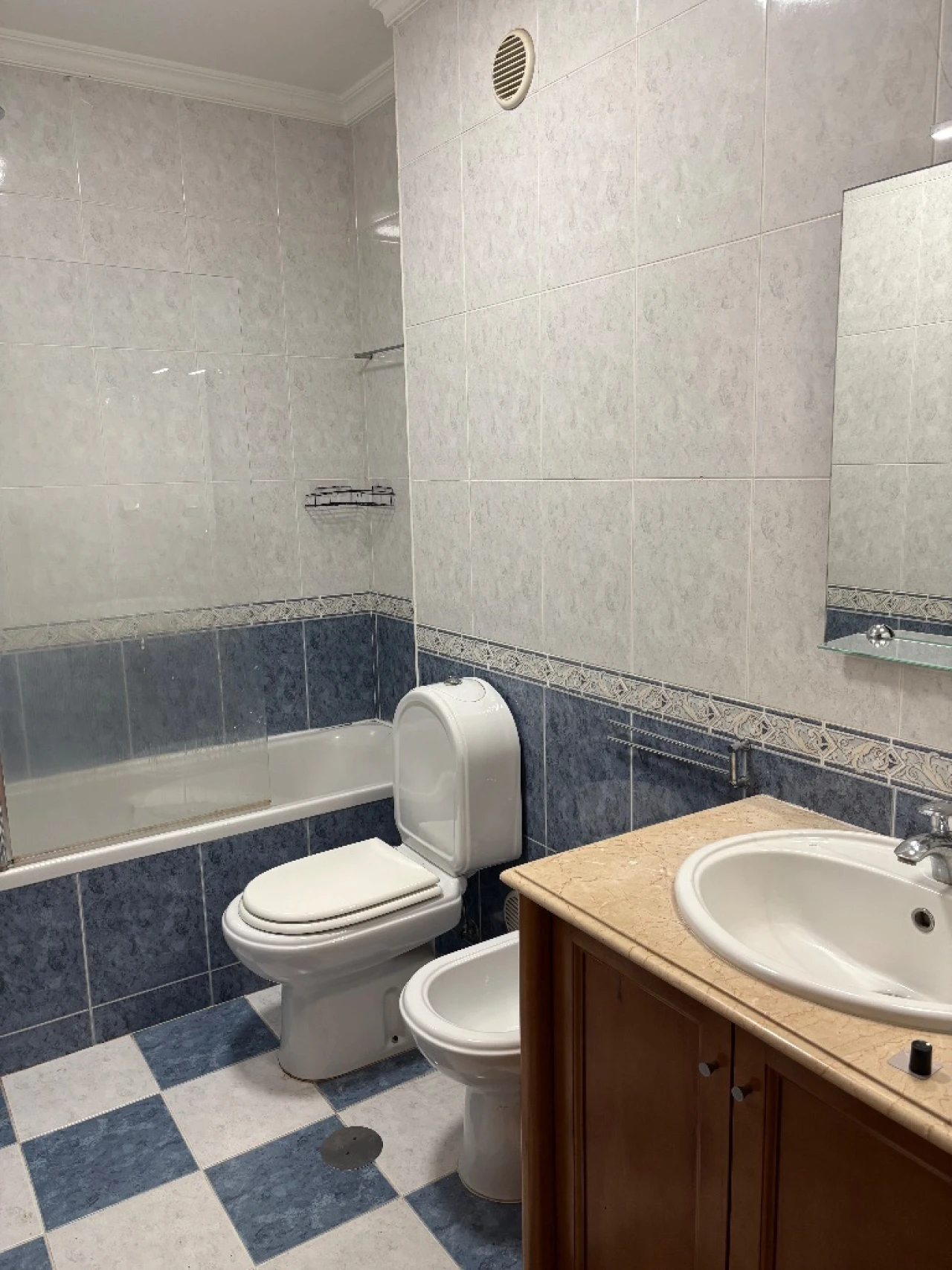 Apartamento T1 para Arrendamento em Leiria Foto 12