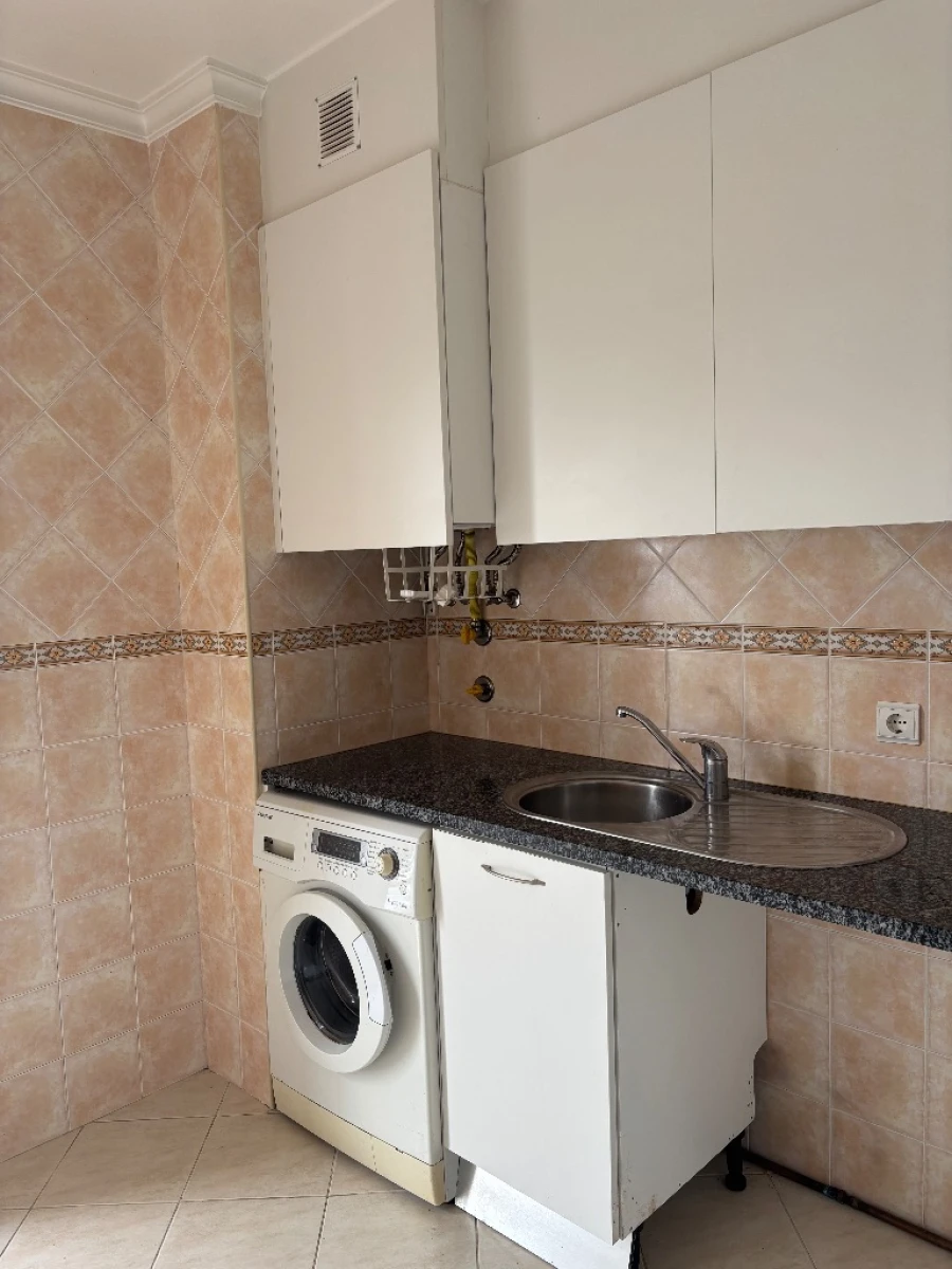 Apartamento T1 para Arrendamento em Leiria Foto 10