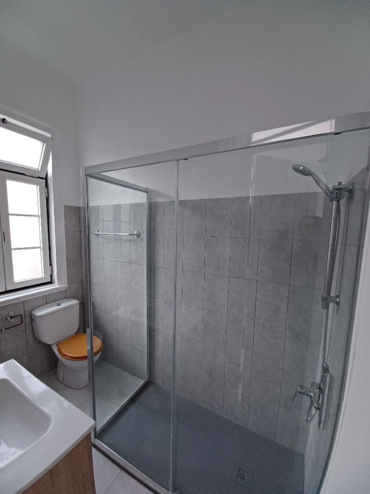 Apartamento T2 para Arrendamento em Lisboa Foto 7